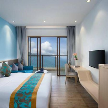 Roeasy Hospitality Hotel Sanya Esterno foto