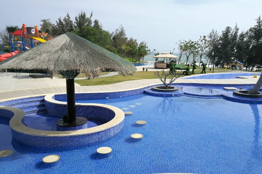 Roeasy Hospitality Hotel Sanya Esterno foto